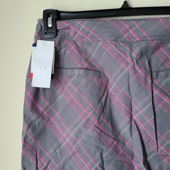 Golf America Gray Golf Skirt - Picture 5 of 10